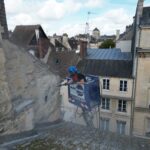 Intervention enlèvement de graffiti en hauteur à Caen, Rue Saint-Pierre